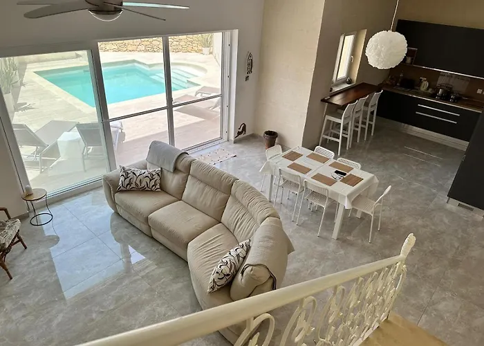 B&B Thistle Peaceful Gozo Retreat With Pool Ambience 4*